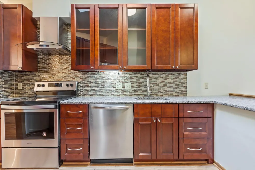 5546 Village Drive Edina, MN 55439
