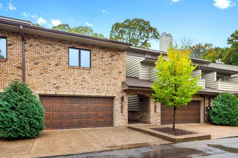 5546 Village Drive