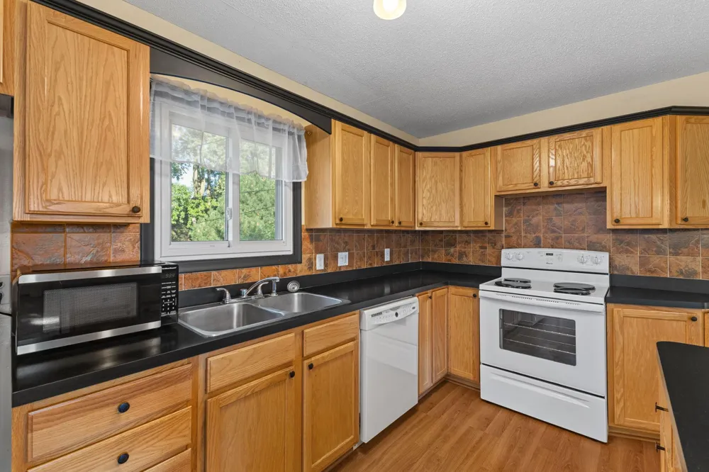 7430 Able Street NE Fridley, MN 55432