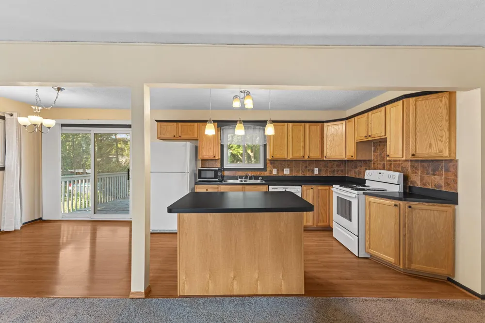 7430 Able Street NE Fridley, MN 55432