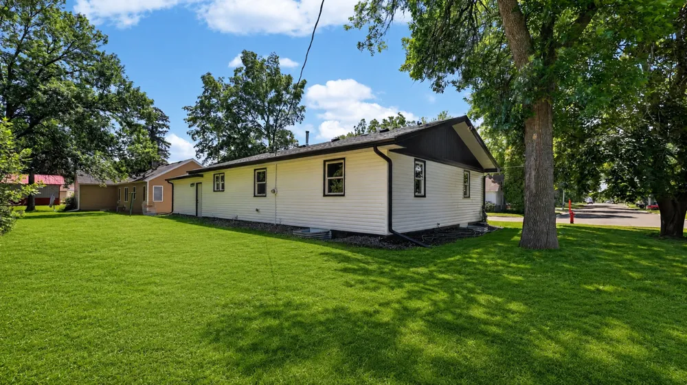 285 W 1st Street Rush City, MN 55069