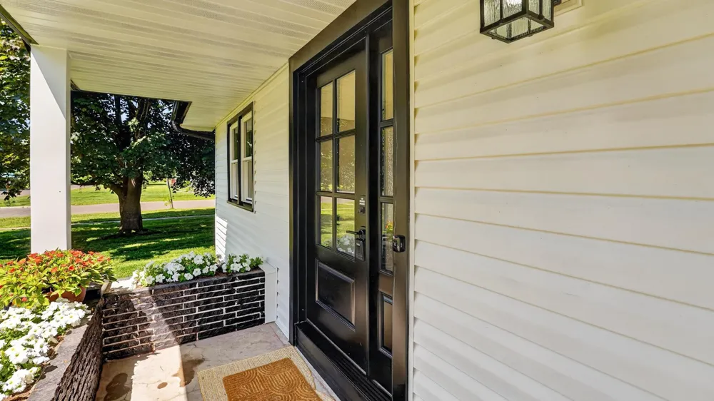 285 W 1st Street Rush City, MN 55069