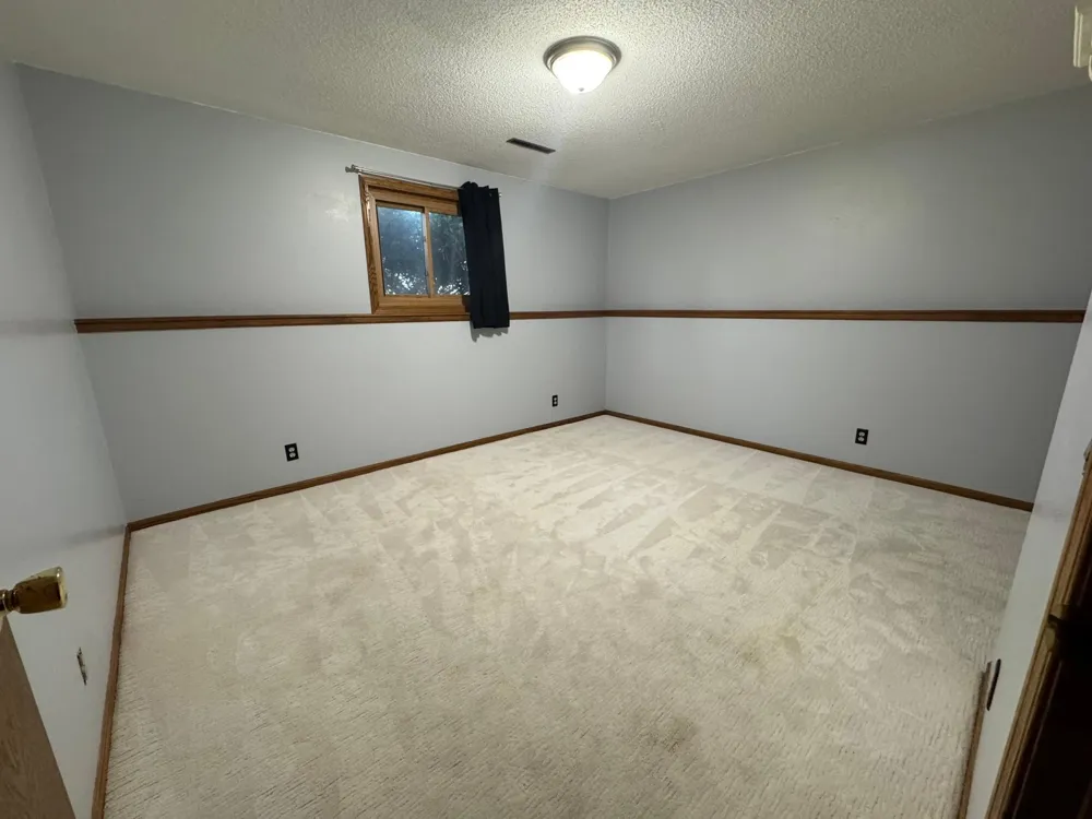 4002 Oak Knoll Drive Eau Claire, WI 54701