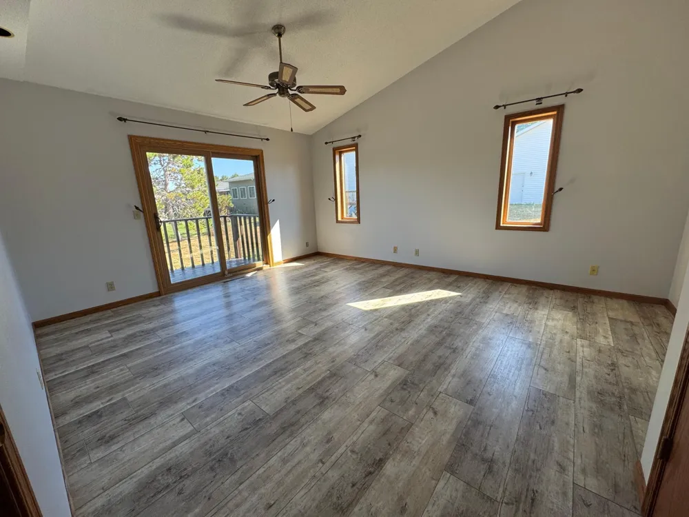 4002 Oak Knoll Drive Eau Claire, WI 54701