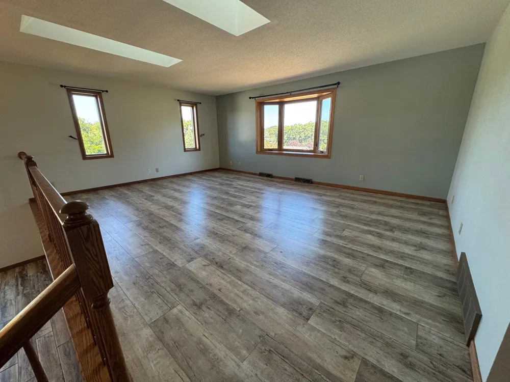 4002 Oak Knoll Drive Eau Claire, WI 54701