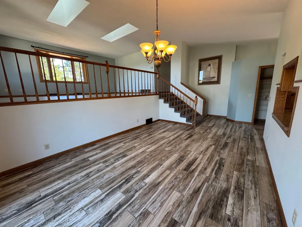 4002 Oak Knoll Drive Eau Claire, WI 54701