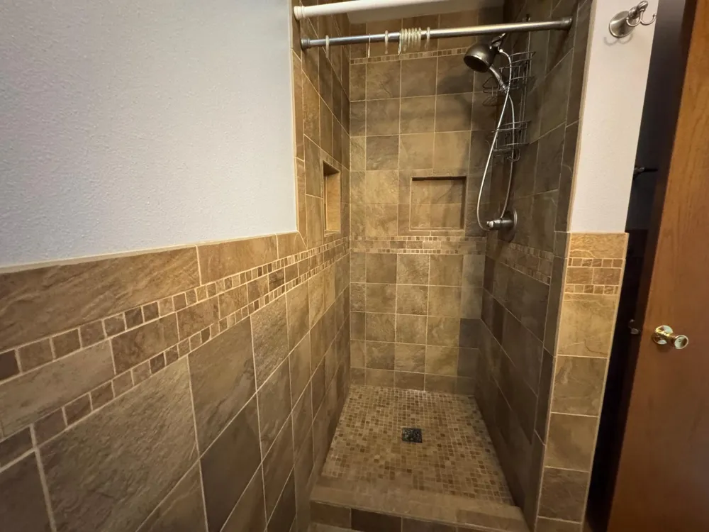 4002 Oak Knoll Drive Eau Claire, WI 54701