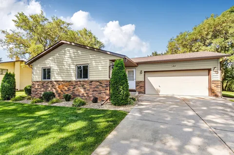 1211 Cypress Road