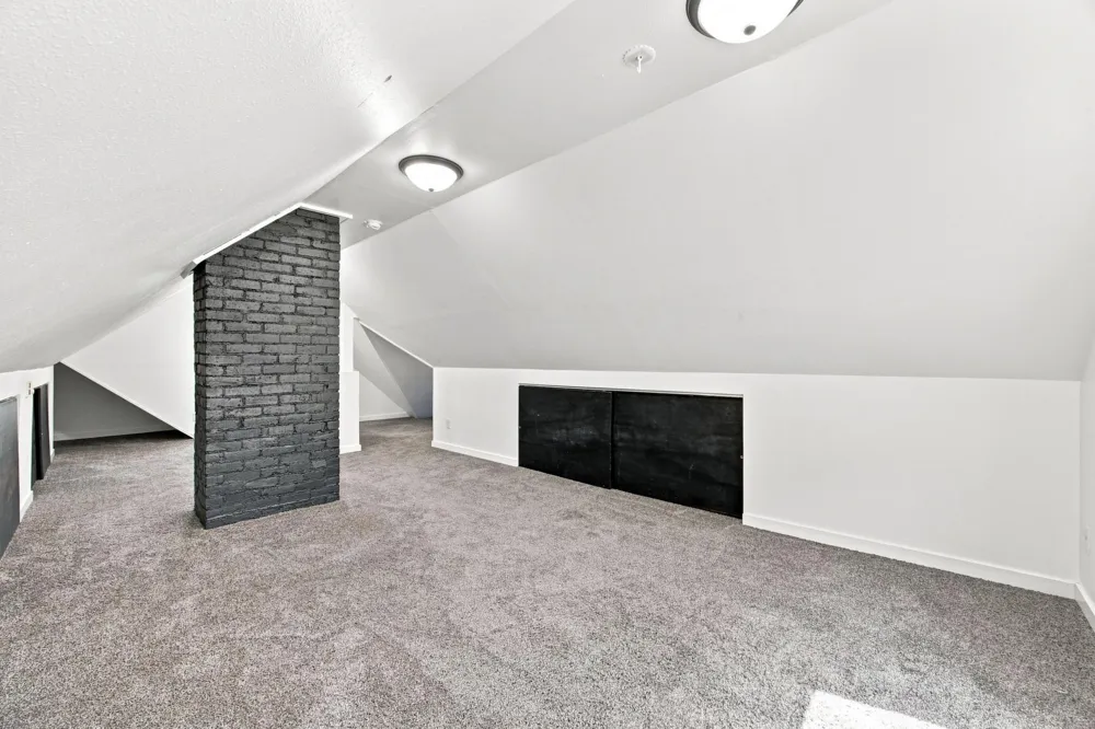 819 8th Avenue Fargo, ND 58102