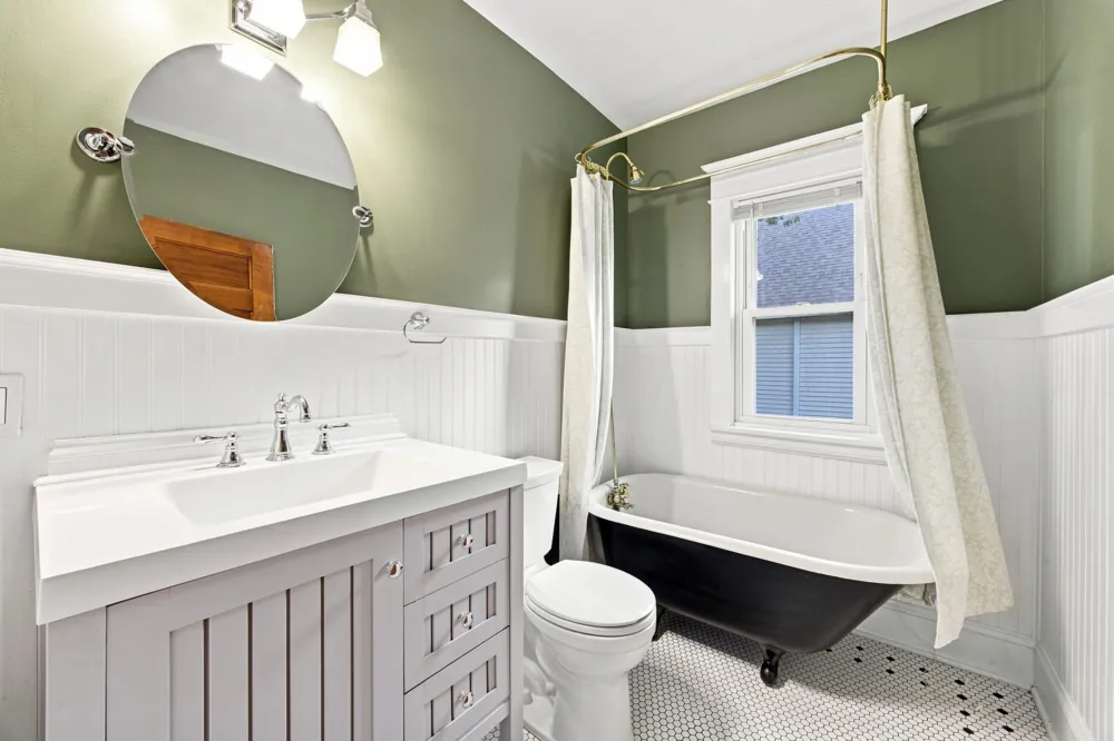 819 8th Avenue Fargo, ND 58102