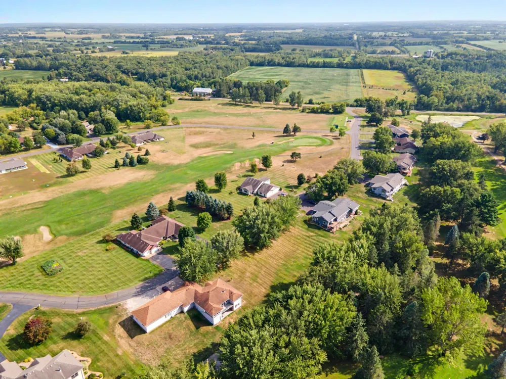 2027 and 2029 Highland Circle W Mora, MN 55051