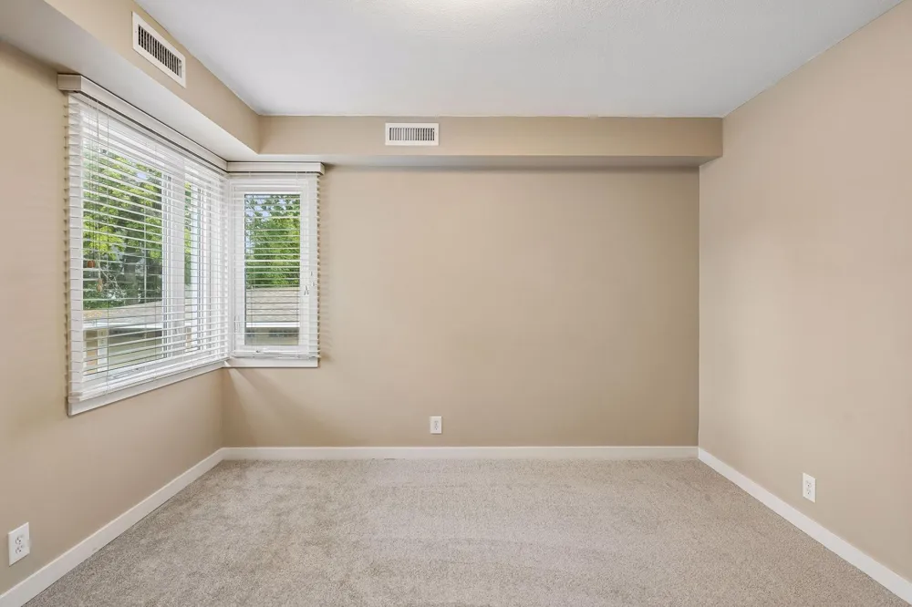 5412 France Avenue S #112 Edina, MN 55410
