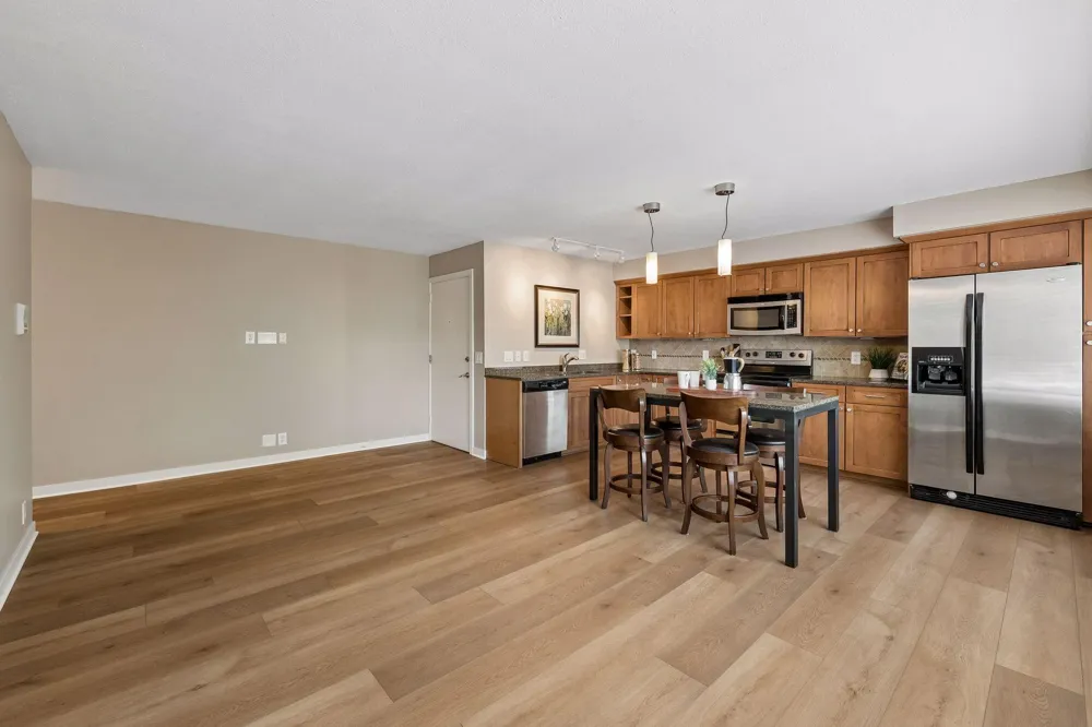 5412 France Avenue S #112 Edina, MN 55410