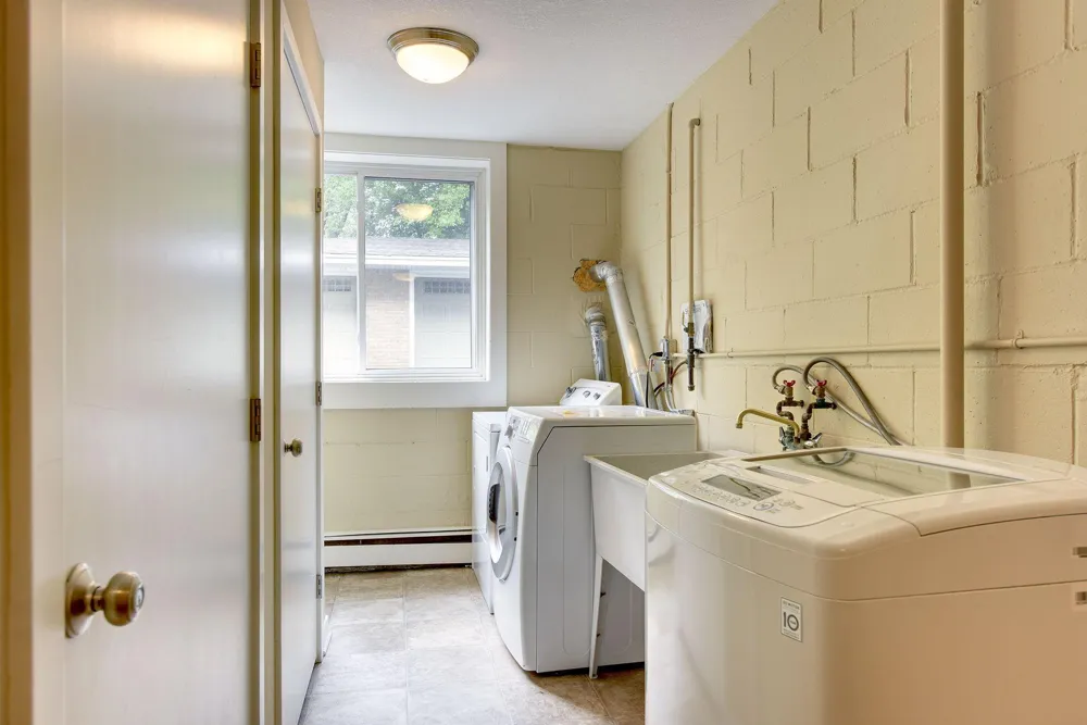 5412 France Avenue S #112 Edina, MN 55410