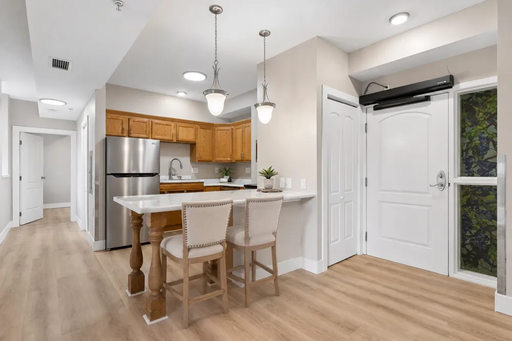 2040 Como Avenue #104 Saint Paul, MN 55108