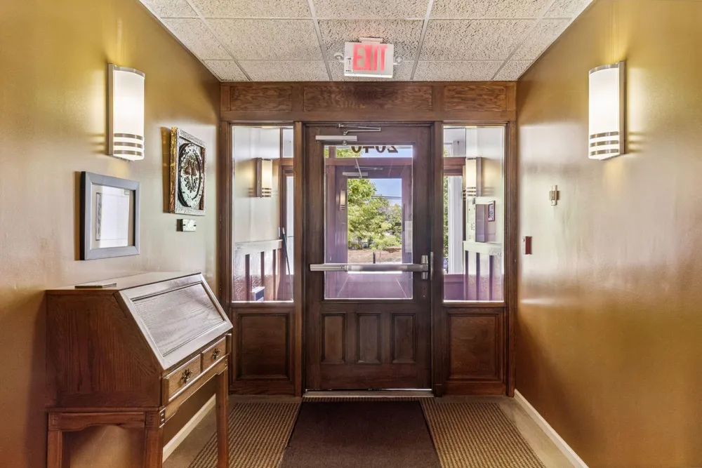 2040 Como Avenue #104 Saint Paul, MN 55108