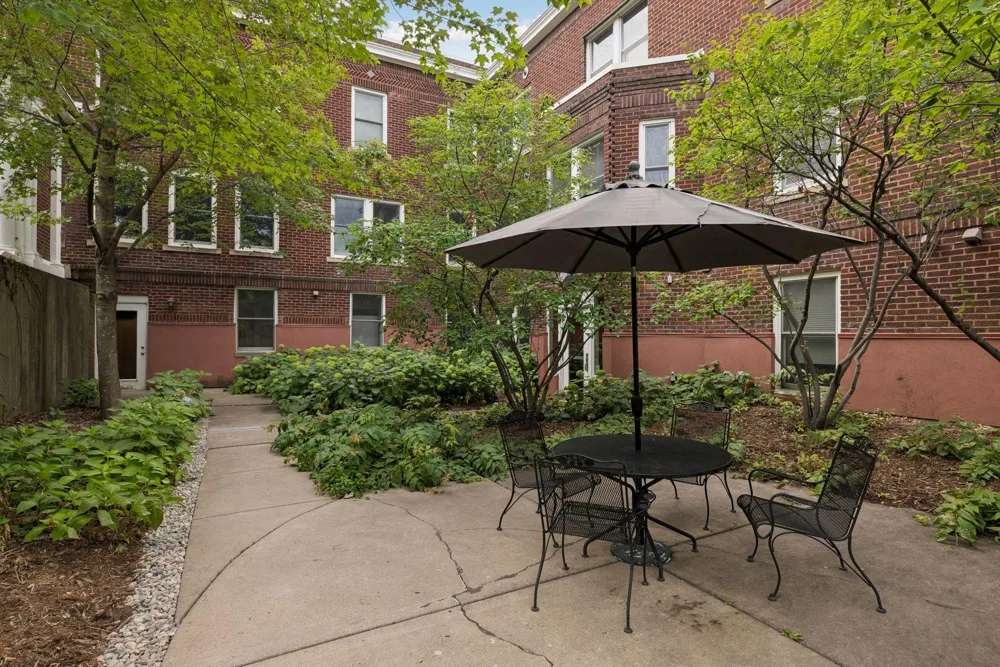 2040 Como Avenue #104 Saint Paul, MN 55108