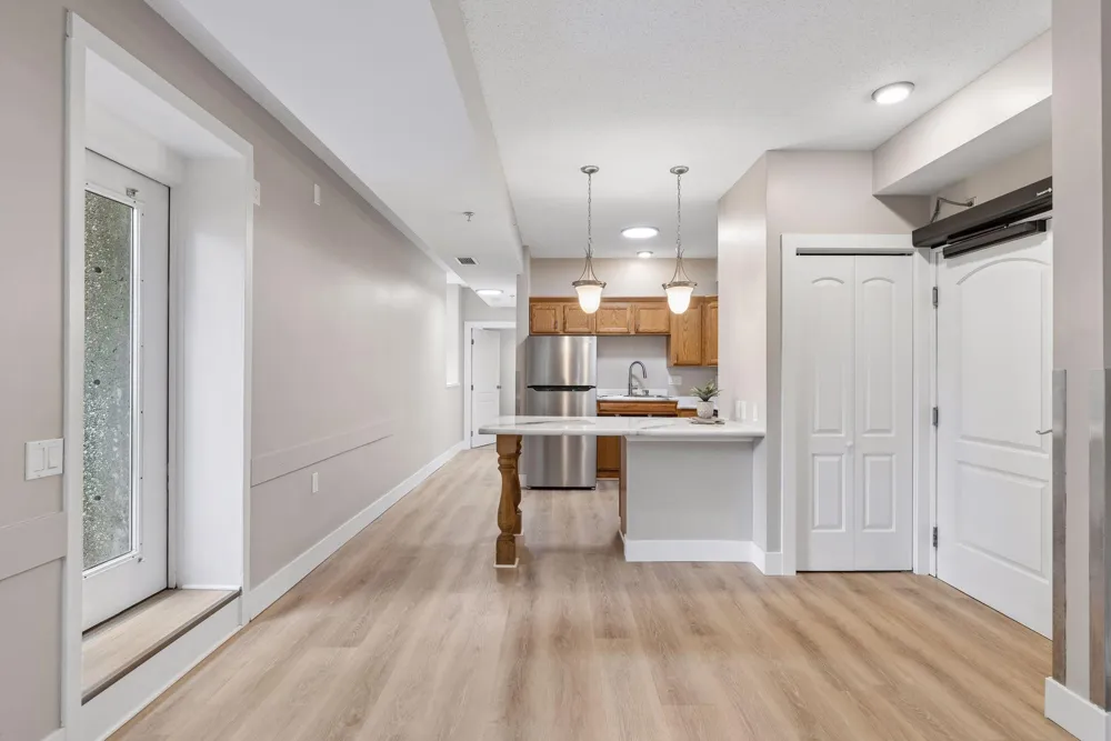 2040 Como Avenue #104 Saint Paul, MN 55108