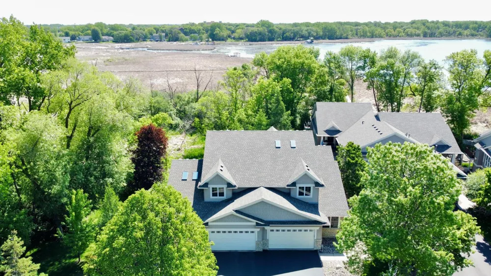 6972 Trenton Lane Maple Grove, MN 55369