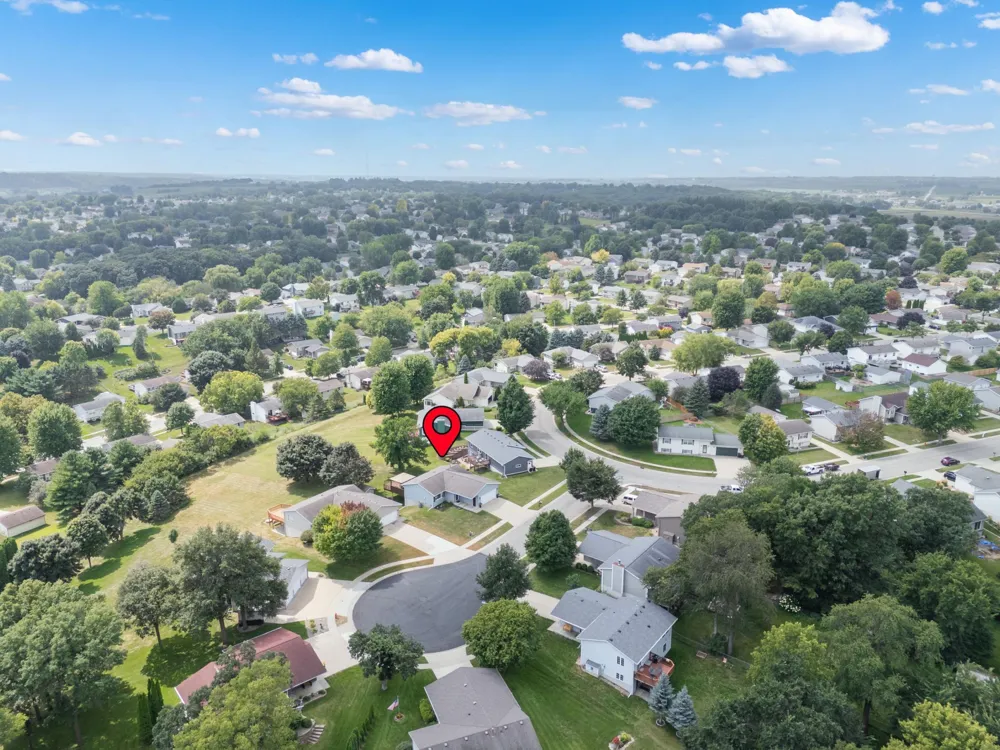 4212 Sapphire Lane NW Rochester, MN 55901