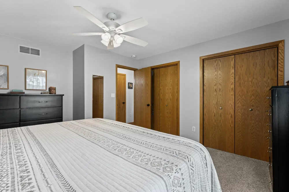 4212 Sapphire Lane NW Rochester, MN 55901