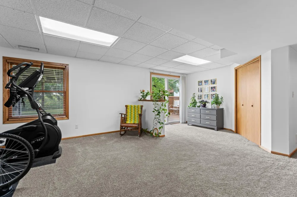 4212 Sapphire Lane NW Rochester, MN 55901