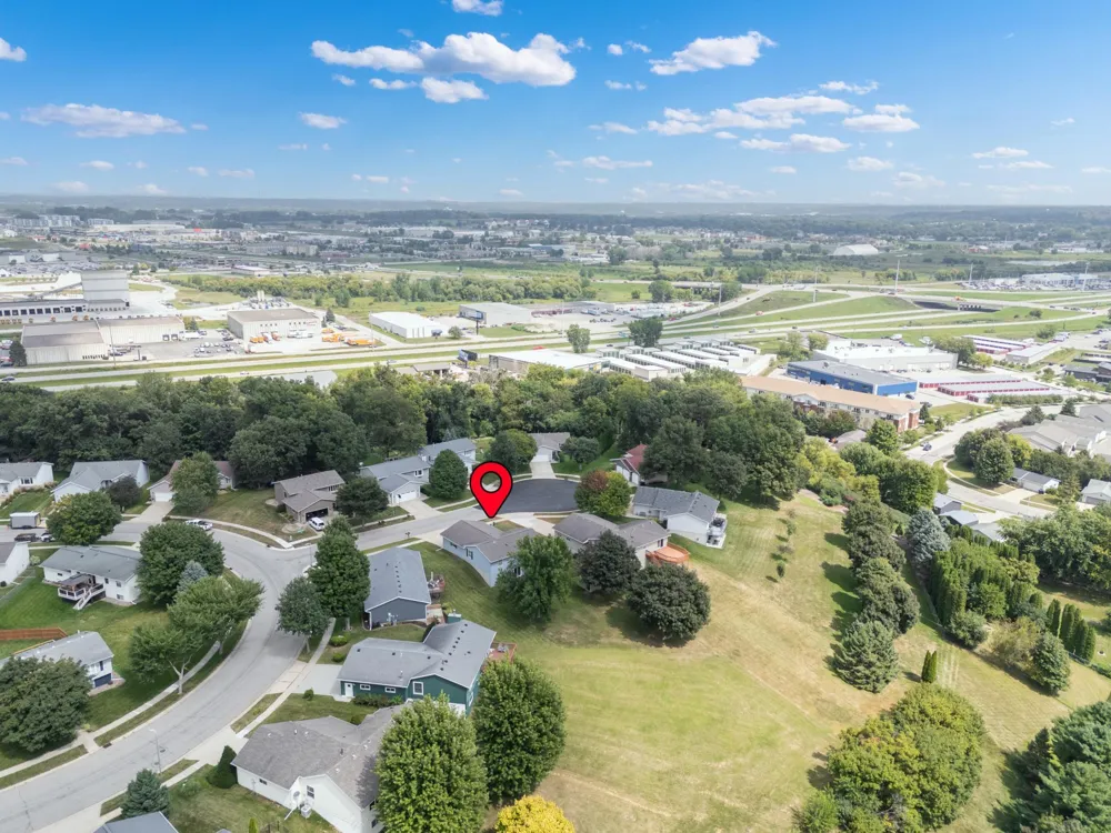 4212 Sapphire Lane NW Rochester, MN 55901