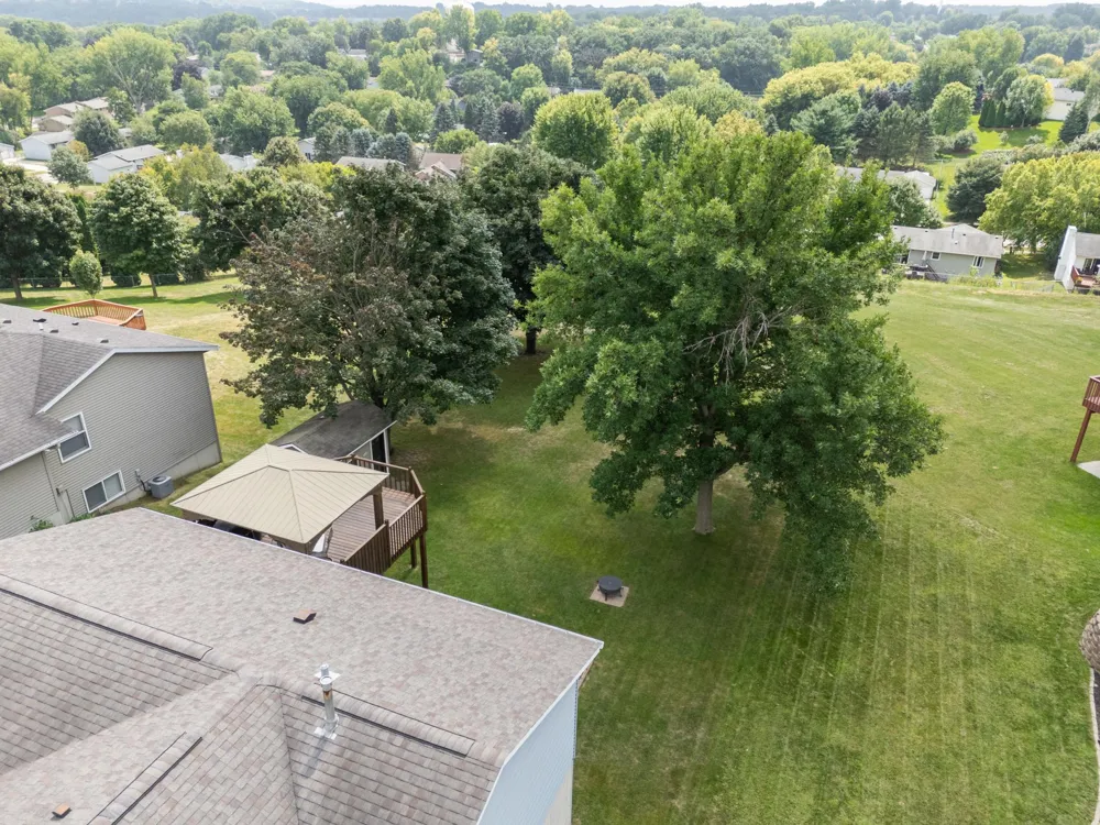4212 Sapphire Lane NW Rochester, MN 55901