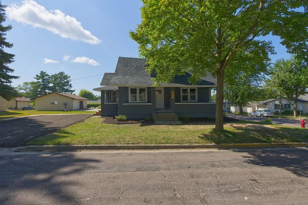 251 Winsted Avenue W Winsted, MN 55395