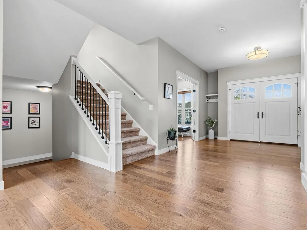 4766 S Oakwood Hills Parkway Eau Claire, WI 54701