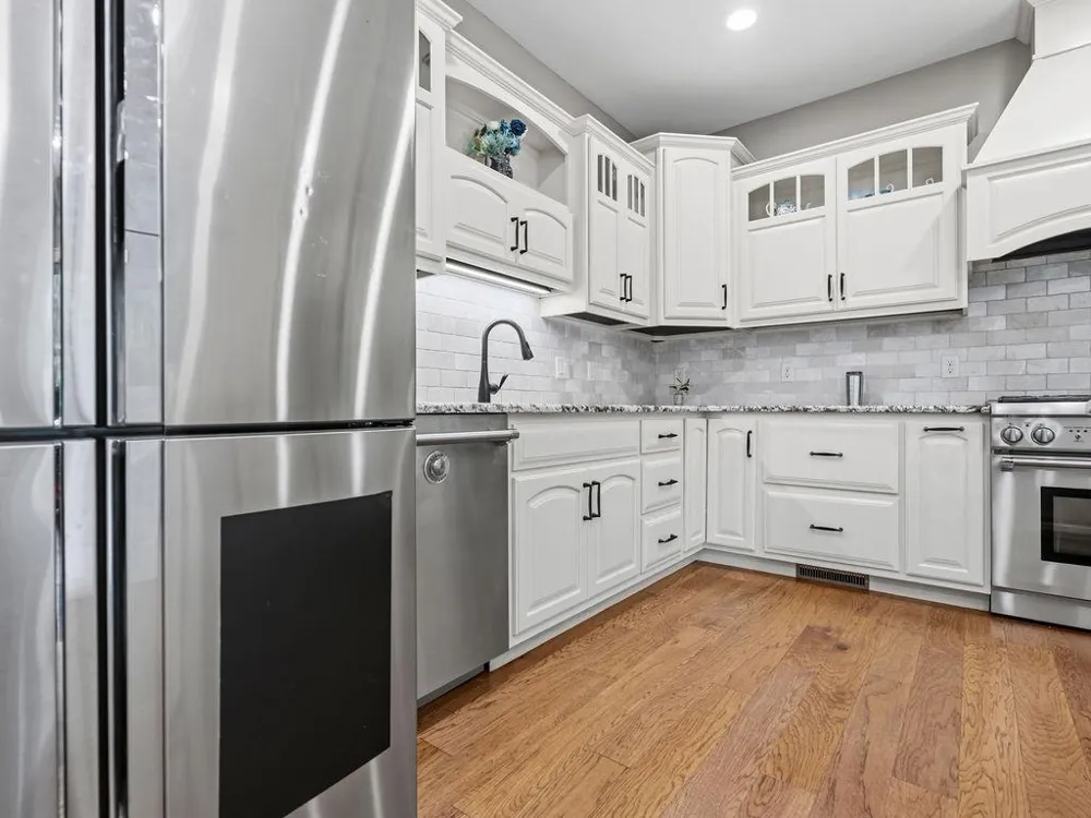 4766 S Oakwood Hills Parkway Eau Claire, WI 54701