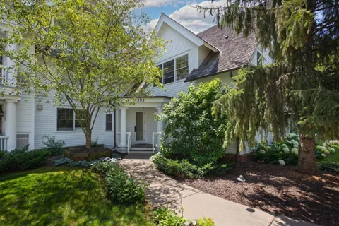 205 Mill Street #S204