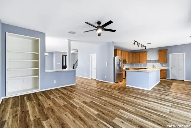 7101 AVERY RD Live Oak, TX 78233