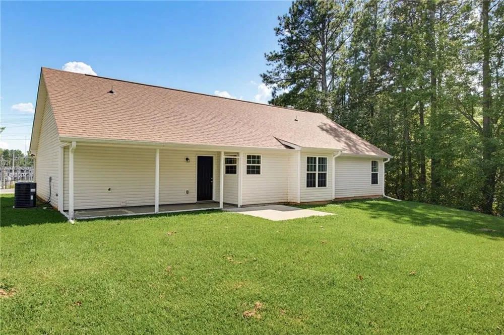 1646 Holly Springs Road Rockmart, GA 30153