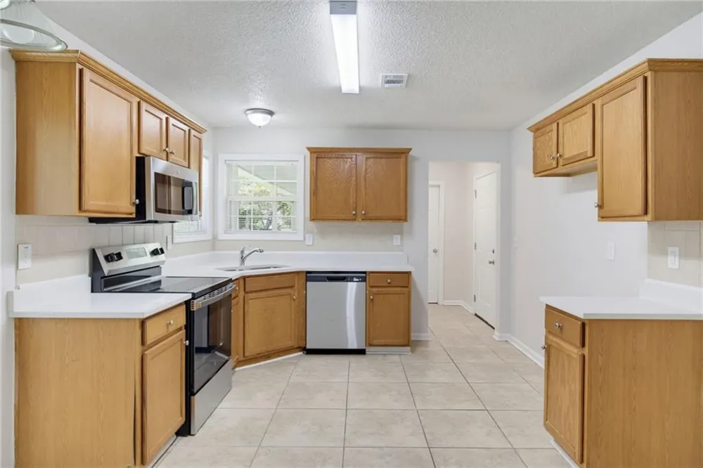 1646 Holly Springs Road Rockmart, GA 30153