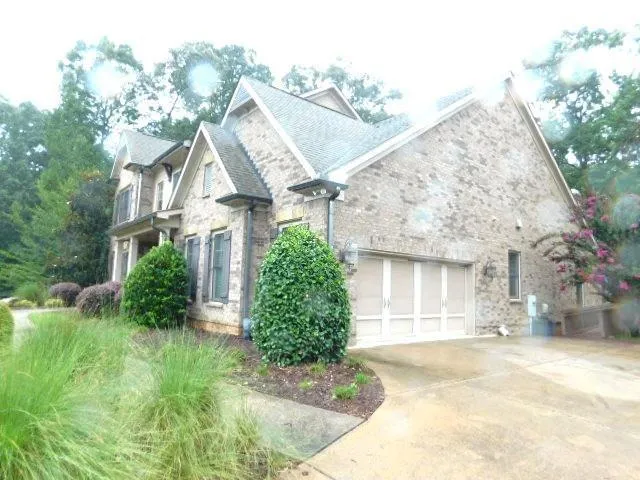 15485 Valley Creek Lane Alpharetta, GA 30004
