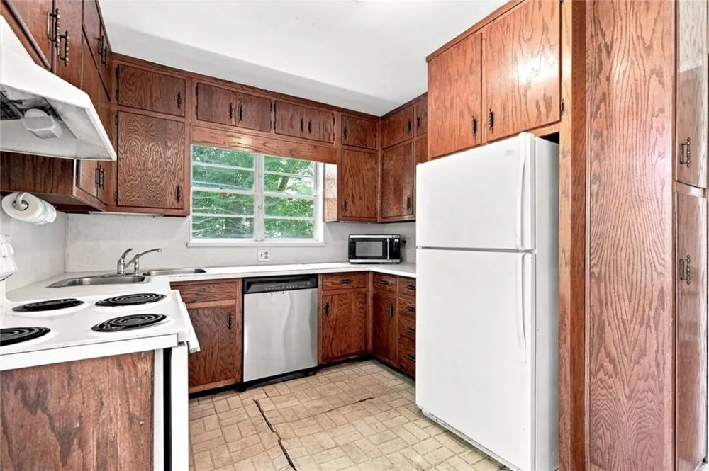 1515 Beech Valley Way NE Atlanta, GA 30306