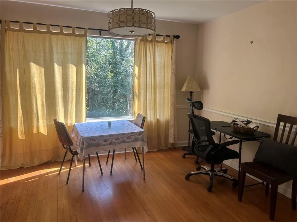 1515 Beech Valley Way NE Atlanta, GA 30306