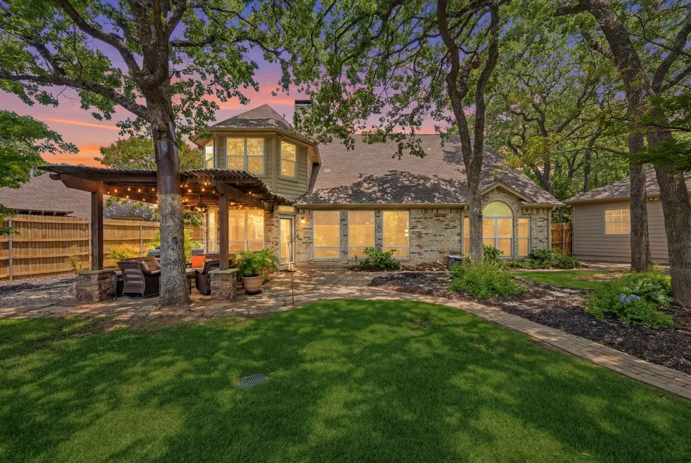 3906 Brookfield Drive Arlington, TX 76001
