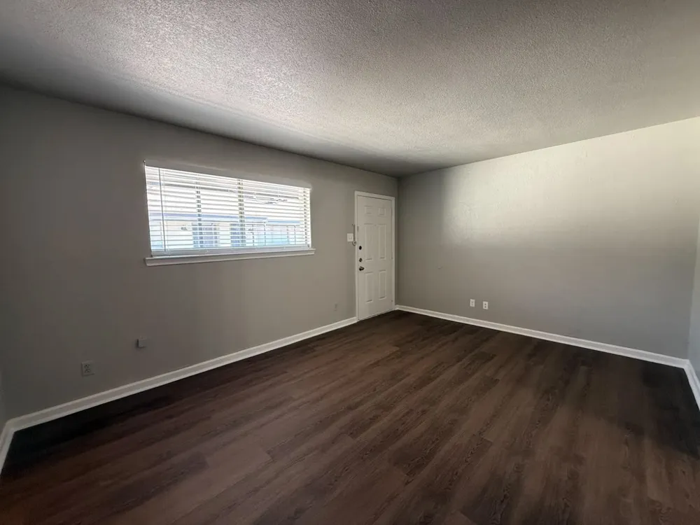 808 Blaylock Drive #202 Dallas, TX 75203