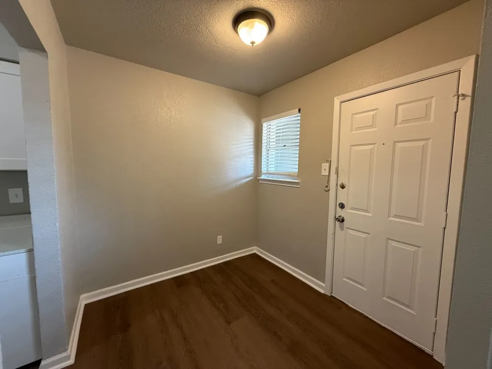 808 Blaylock Drive #202 Dallas, TX 75203