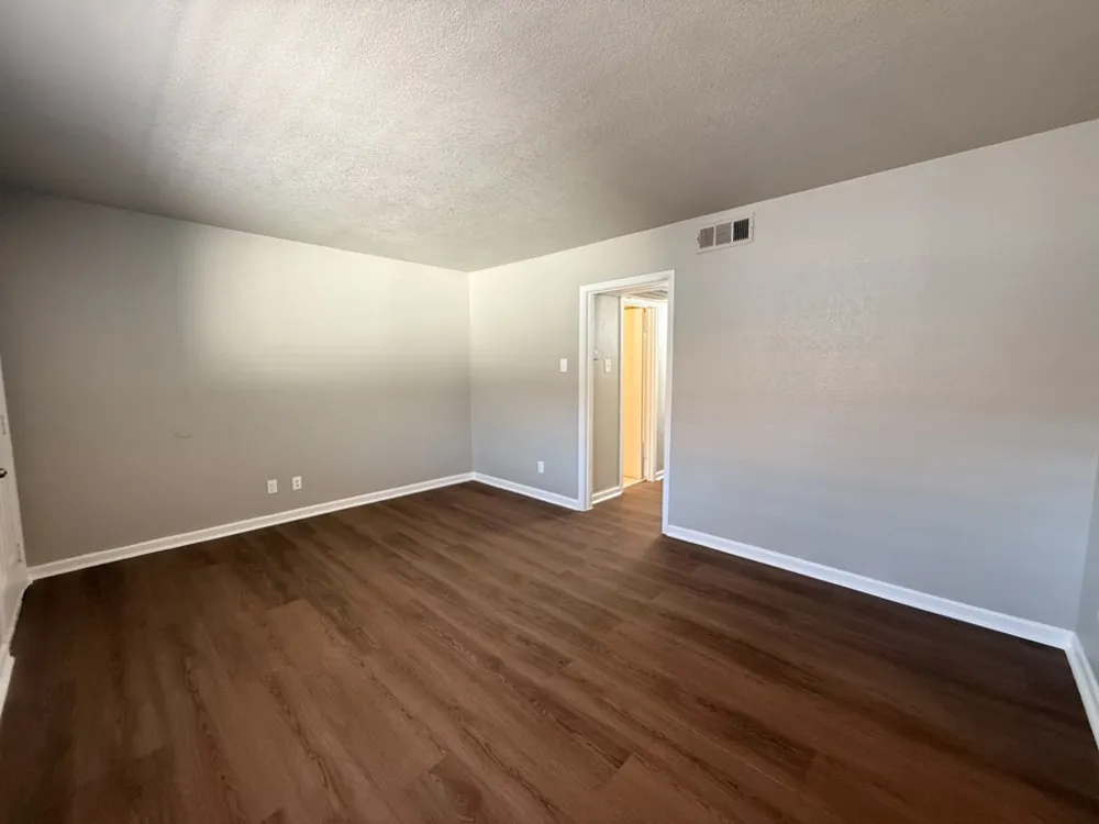 808 Blaylock Drive #202 Dallas, TX 75203