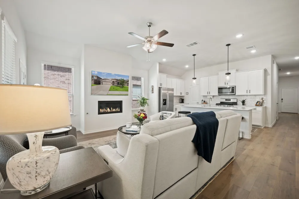 10408 Bluestone Lane Aubrey, TX 76227