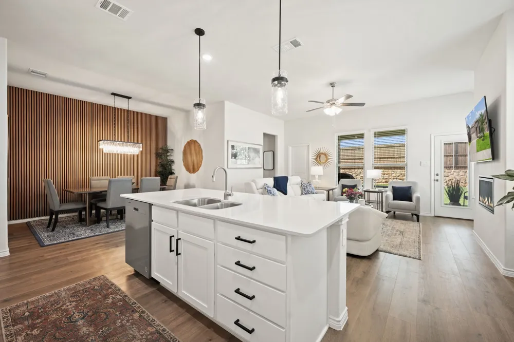 10408 Bluestone Lane Aubrey, TX 76227