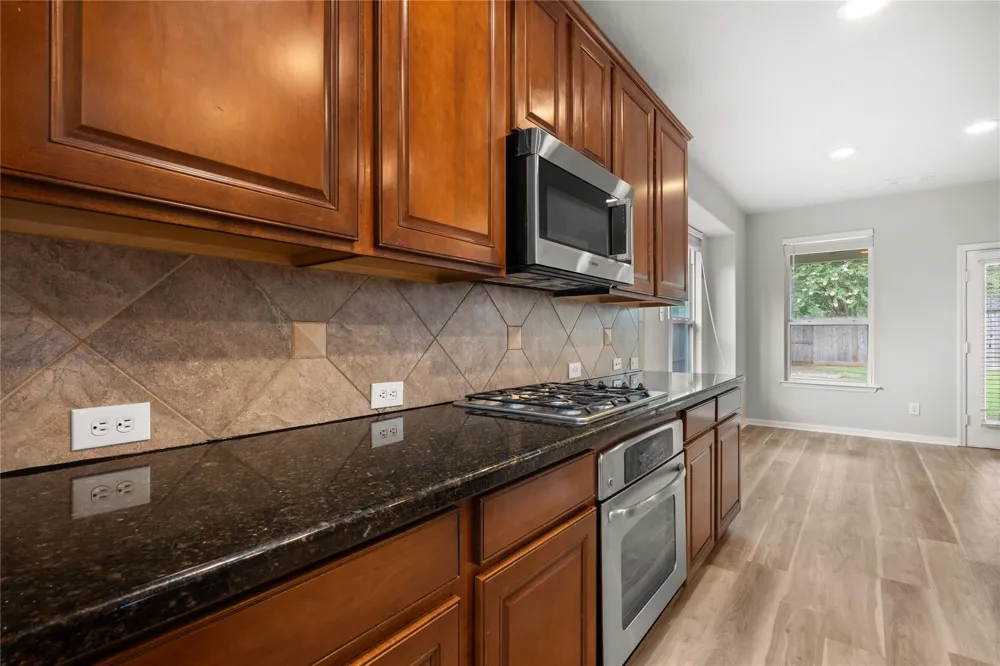 13726 Sandy Bend Court Houston, TX 77044