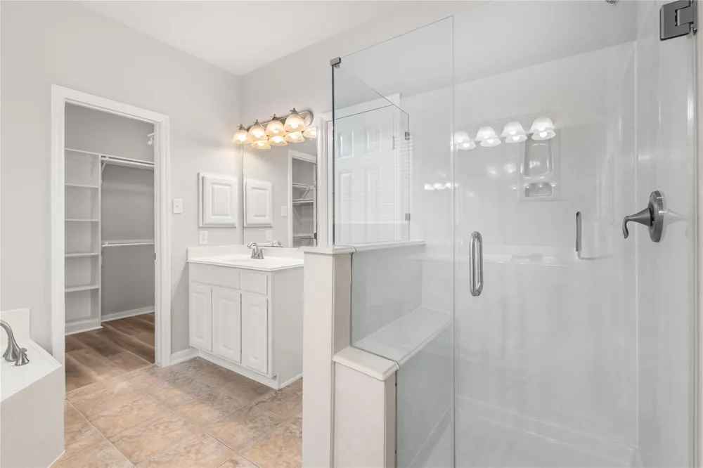 13726 Sandy Bend Court Houston, TX 77044