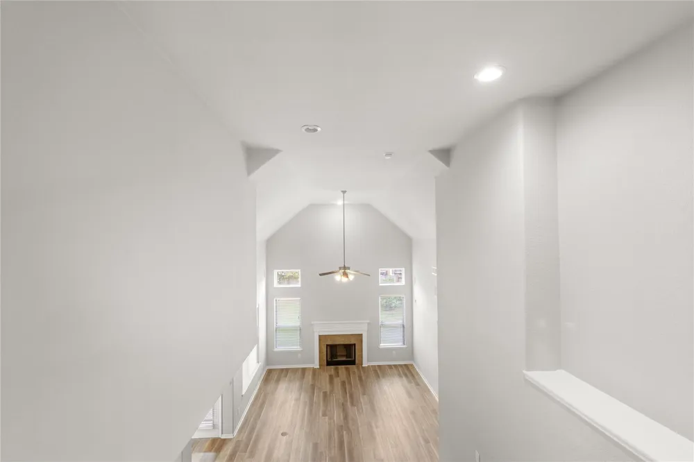13726 Sandy Bend Court Houston, TX 77044