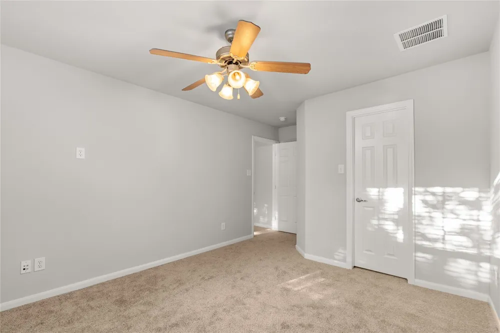 13726 Sandy Bend Court Houston, TX 77044