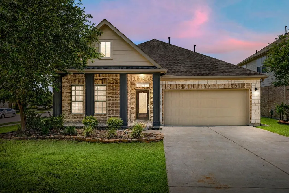 350 American Black Bear Drive Crosby, TX 77532
