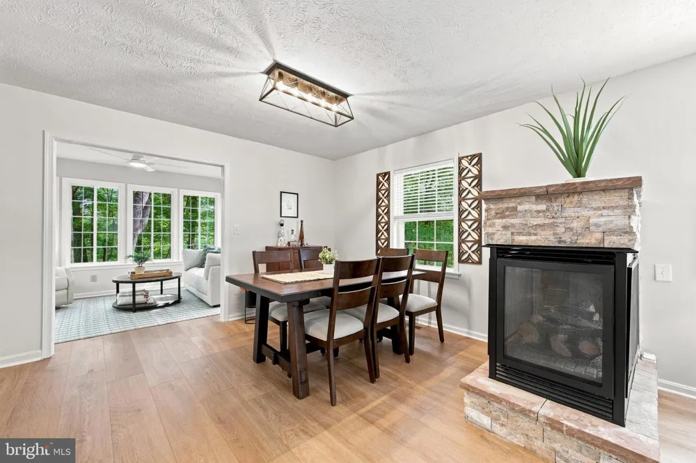 122 FORREST STREET Basye, VA 22810